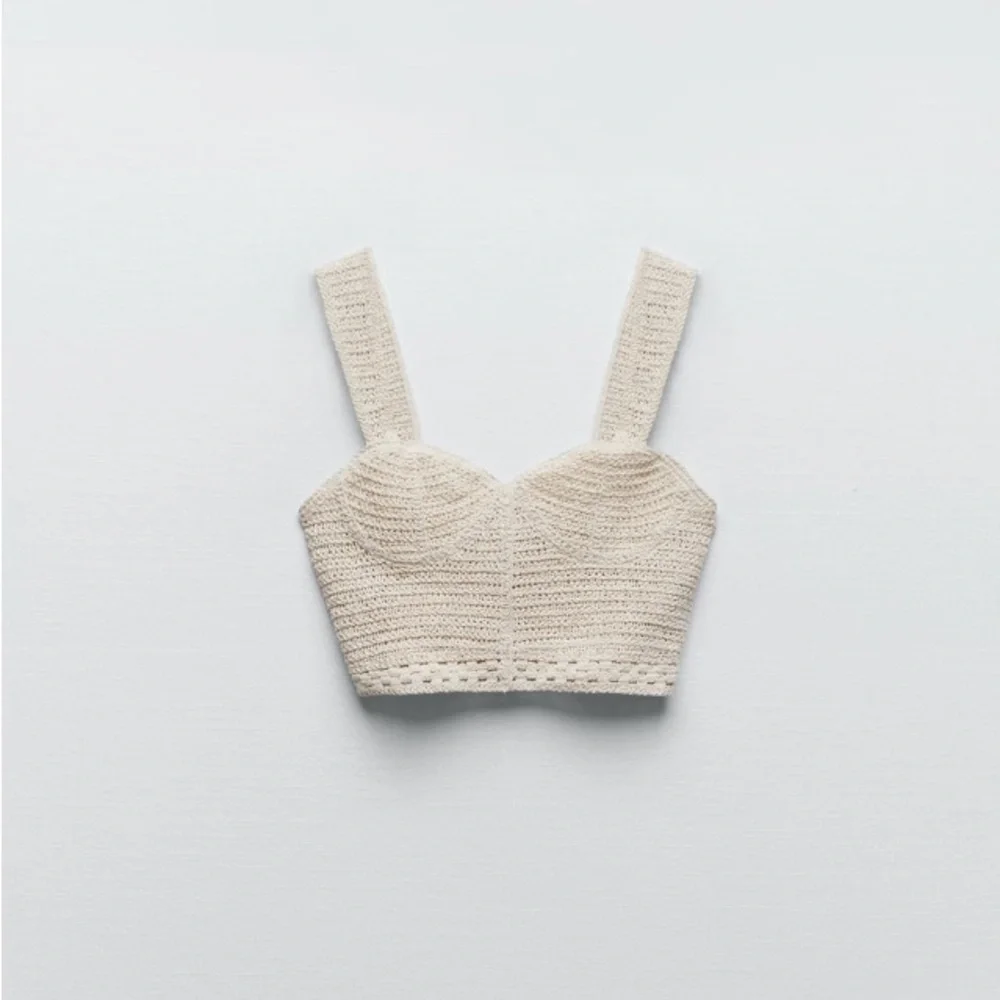 Zara Crocheted Cropped Top - Picture 2 of 7
